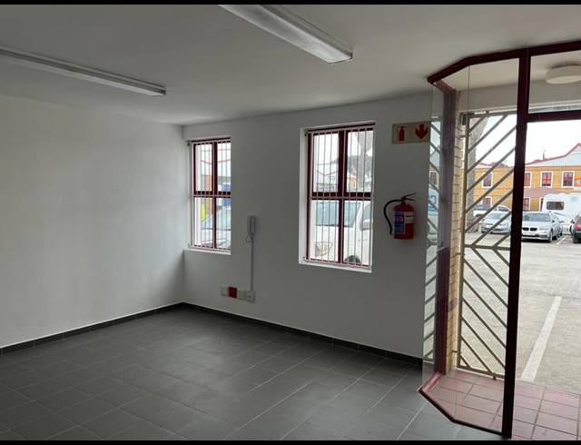 INDUSTRIAL PROPERTY TO RENT IN KILLARNEY GARDENS